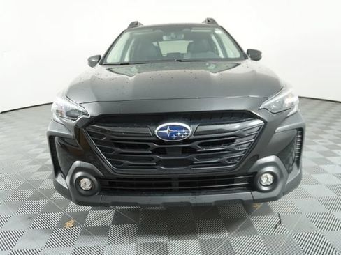 Certified 2025 Subaru Outback Onyx Edition AWD/4WD image 2