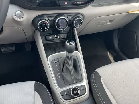 New 2026 Hyundai Venue SEL FWD image 20