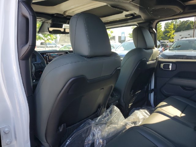 New 2026 Jeep Gladiator Mojave AWD/4WD image 14
