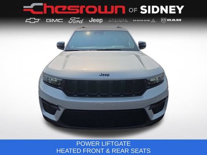 Used 2024 Jeep Grand Cherokee Limited w/ Black Appearance Package