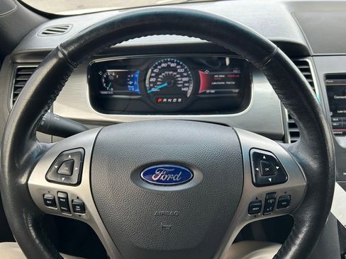Used 2014 Ford Taurus SEL w/ Equipment Group 201A image 15