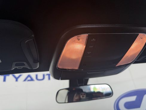 Used 2021 Dodge Charger SXT w/ Leather Interior Group image 30