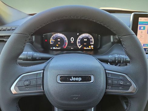 New 2026 Jeep Compass Limited w/ Sun, Sound & Navigation Group image 24