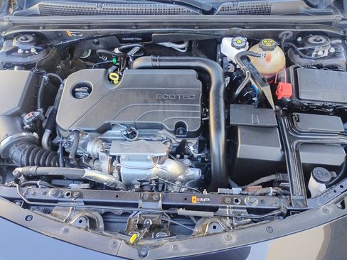 Used 2023 Chevrolet Malibu LT image 28