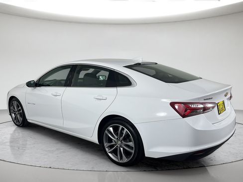 Used 2022 Chevrolet Malibu LT FWD image 11