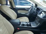 Used 2019 Ford Edge SEL w/ Equipment Group 201A image 2