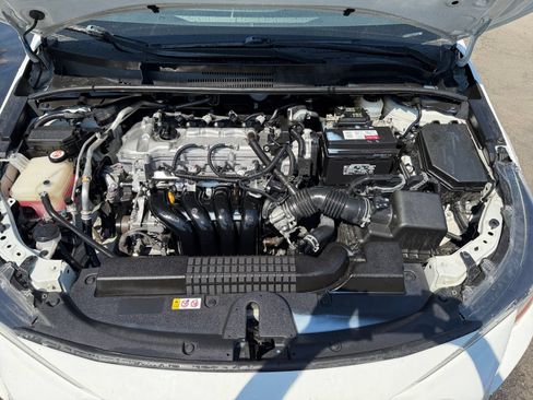 Used 2020 Toyota Corolla LE w/ Carpet Mat Package (TMS) FWD image 33