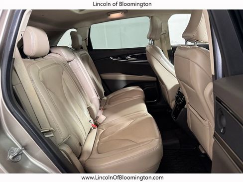 Certified 2021 Lincoln Nautilus Reserve AWD/4WD image 12