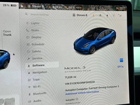 Used 2021 Tesla Model 3 Standard Range Plus image 31