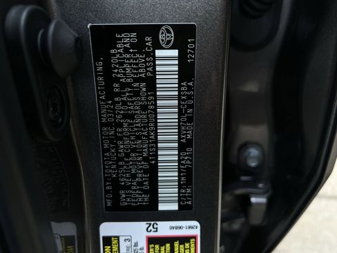Used 2024 Toyota Camry SE w/ Cold Weather Package FWD image 46