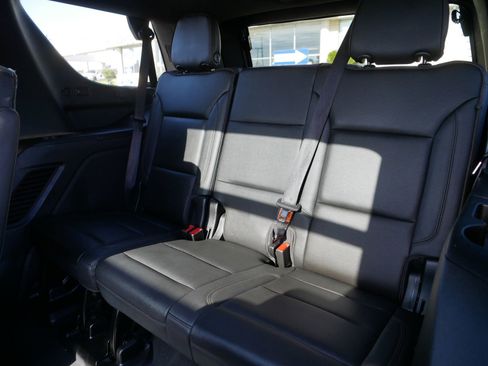 Used 2021 Chevrolet Tahoe High Country AWD/4WD image 19