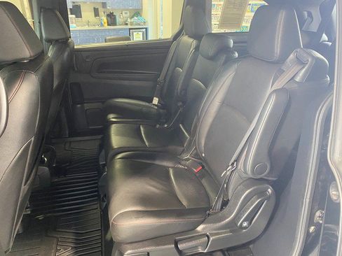 Used 2024 Honda Odyssey Sport image 15