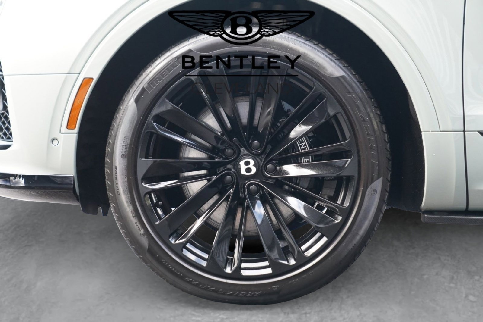 Used 2023 Bentley Bentayga Speed AWD/4WD image 51