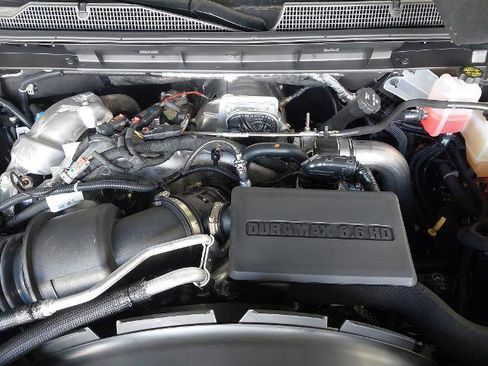 New 2026 Chevrolet Silverado 2500 LT w/ Z71 Chrome Sport Edition AWD/4WD image 30