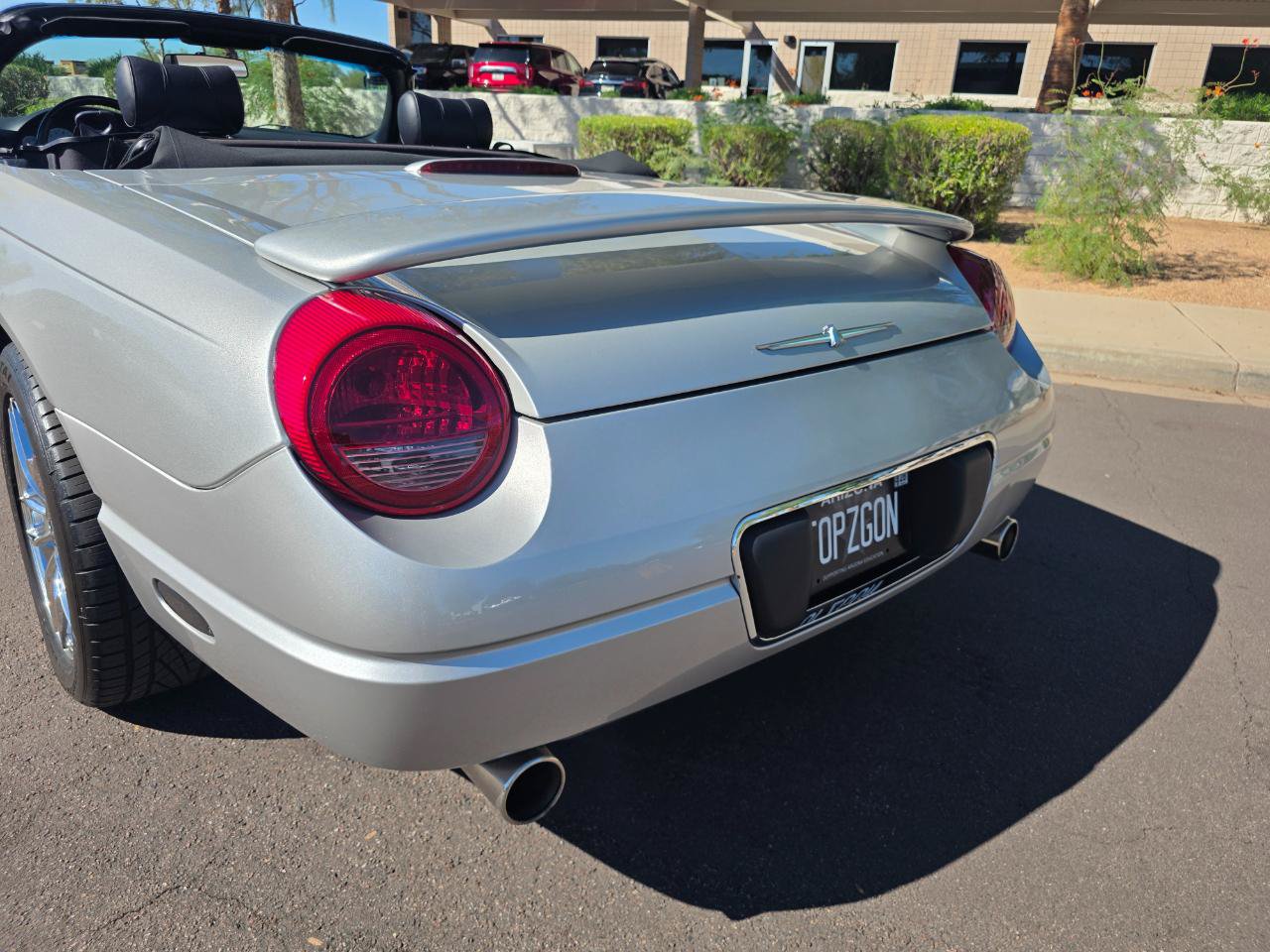 Used 2005 Ford Thunderbird RWD image 31