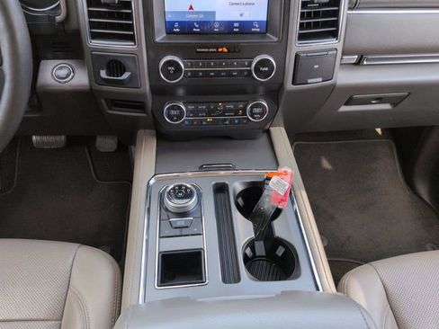 Certified 2020 Ford Expedition Max XLT w/ Equipment Group 202A image 20