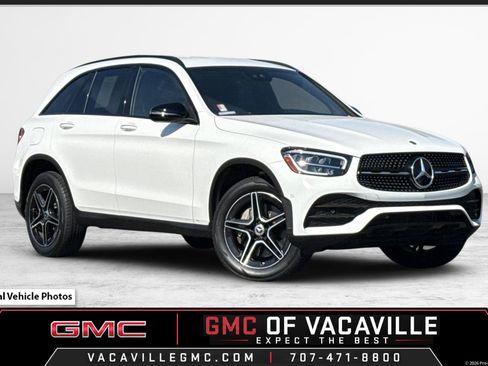 Used 2022 Mercedes-Benz GLC 300 4MATIC image 1