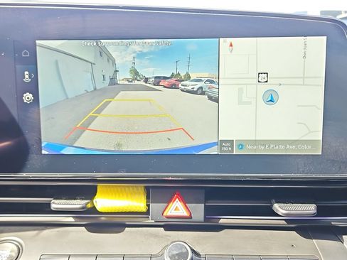 Used 2025 Hyundai Elantra SEL FWD image 20