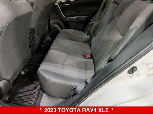 Used 2023 Toyota RAV4 XLE AWD/4WD image 27