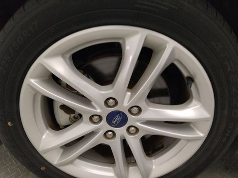 Used 2018 Ford Fusion S image 31