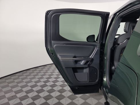 Used 2024 Rivian R1T Adventure AWD/4WD image 17