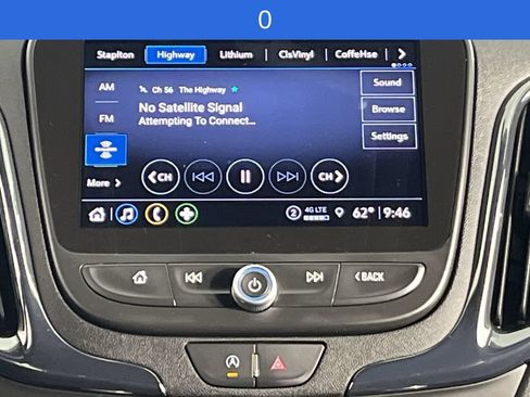 Used 2024 Chevrolet Equinox RS FWD image 17