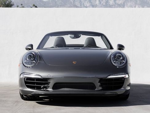 Used 2016 Porsche 911 Carrera S image 10