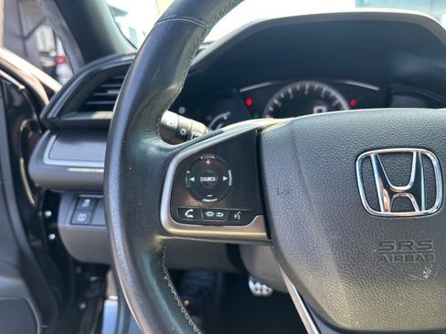 Used 2018 Honda Civic Sport image 30