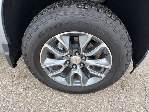 Used 2025 Chevrolet Silverado 1500 LT w/ All Star Edition Plus image 5
