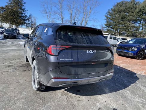 New 2026 Kia Sportage LX image 2