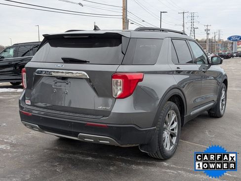 Certified 2023 Ford Explorer XLT w/ Equipment Group 202A image 4