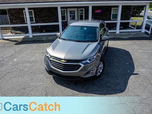 Used 2018 Chevrolet Equinox LT image 3