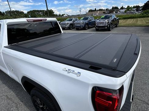 New 2026 GMC Sierra 1500 Elevation AWD/4WD image 40