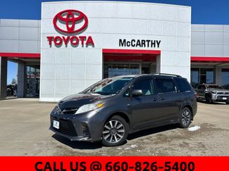 Used 2020 Toyota Sienna LE video 1