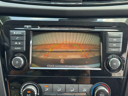 Used 2020 Nissan Rogue Sport S w/ Appearance Package FWD image 23