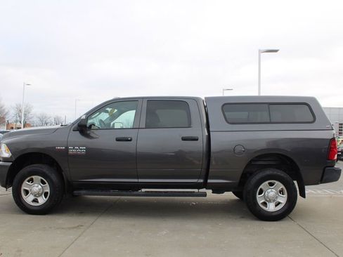 Used 2017 RAM 2500 Tradesman w/ Snow Chief Group image 4