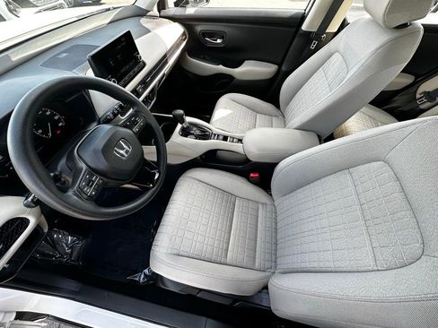 Certified 2024 Honda HR-V LX image 13