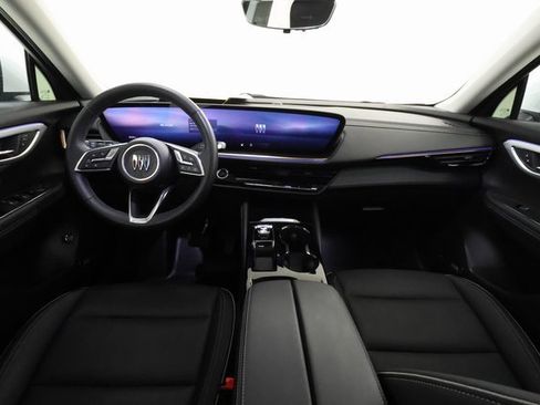 Used 2024 Buick Envision Avenir image 5