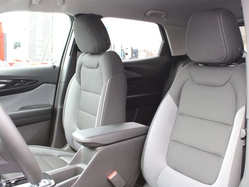 New 2026 Chevrolet TrailBlazer LT w/ Convenience Package image 15