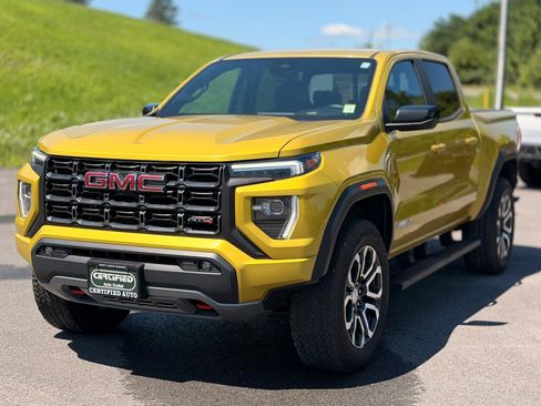 Used 2023 GMC Canyon AT4 w/ LPO, Skid Plate Package AWD/4WD image 3