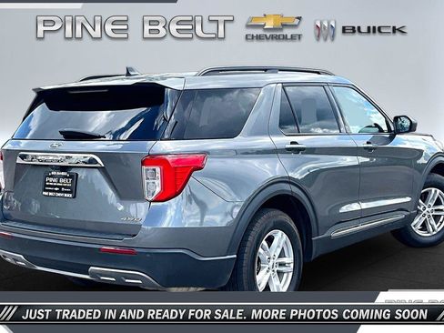 Used 2023 Ford Explorer XLT w/ Equipment Group 202A AWD/4WD image 11