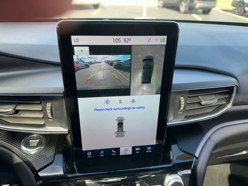 Certified 2022 Ford Explorer ST w/ Equipment Group 401A image 18