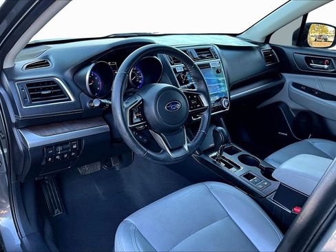 Used 2019 Subaru Outback 3.6R Limited w/ Popular Package #2 image 12