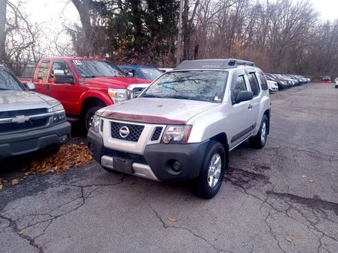 Used 2012 Nissan Xterra S image 1