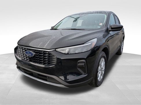 Certified 2023 Ford Escape Active w/ Tech Pack #2 image 9