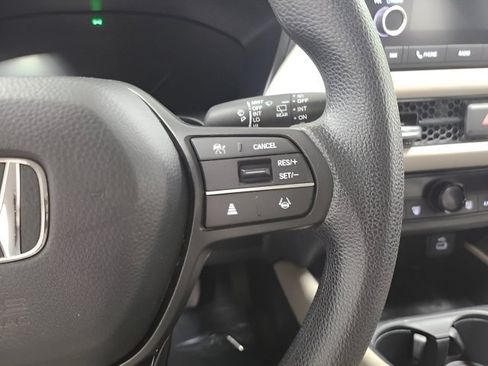 Used 2024 Honda HR-V LX image 25
