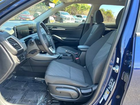 Used 2025 Kia Seltos LX AWD/4WD image 15