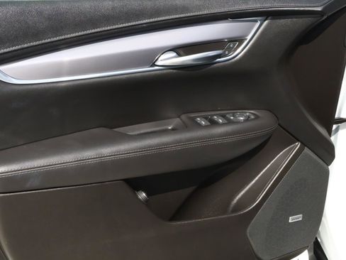 Used 2022 Cadillac XT5 Luxury image 20