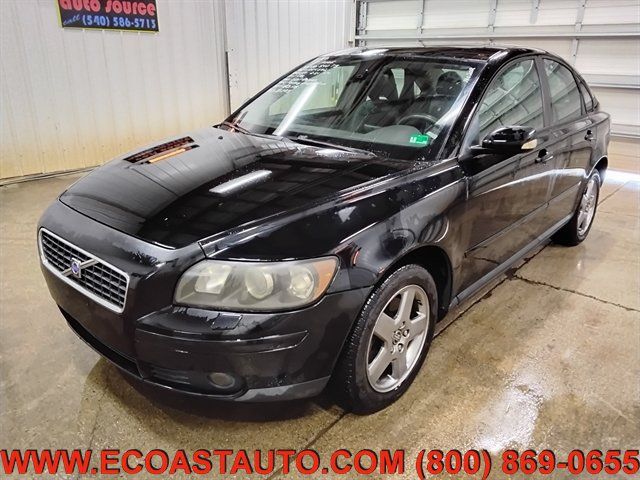 Used 2005 Volvo S40 T5 AWD/4WD image 4