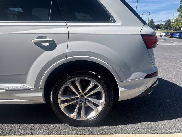 Certified 2025 Audi Q7 3.0T Prestige AWD/4WD image 49